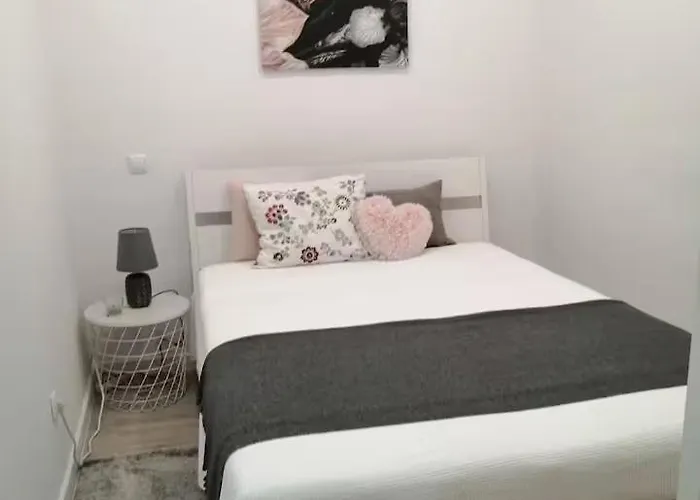 Apartmán Rua Da Senhora Da Gloria 142 1º *